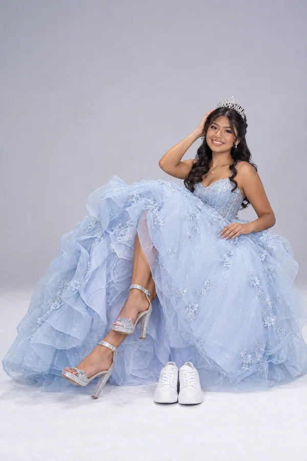 Sentada con corona